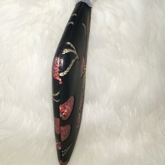 Coach leather 🍒 Cherry print wristlet New - Picture 4 of 12